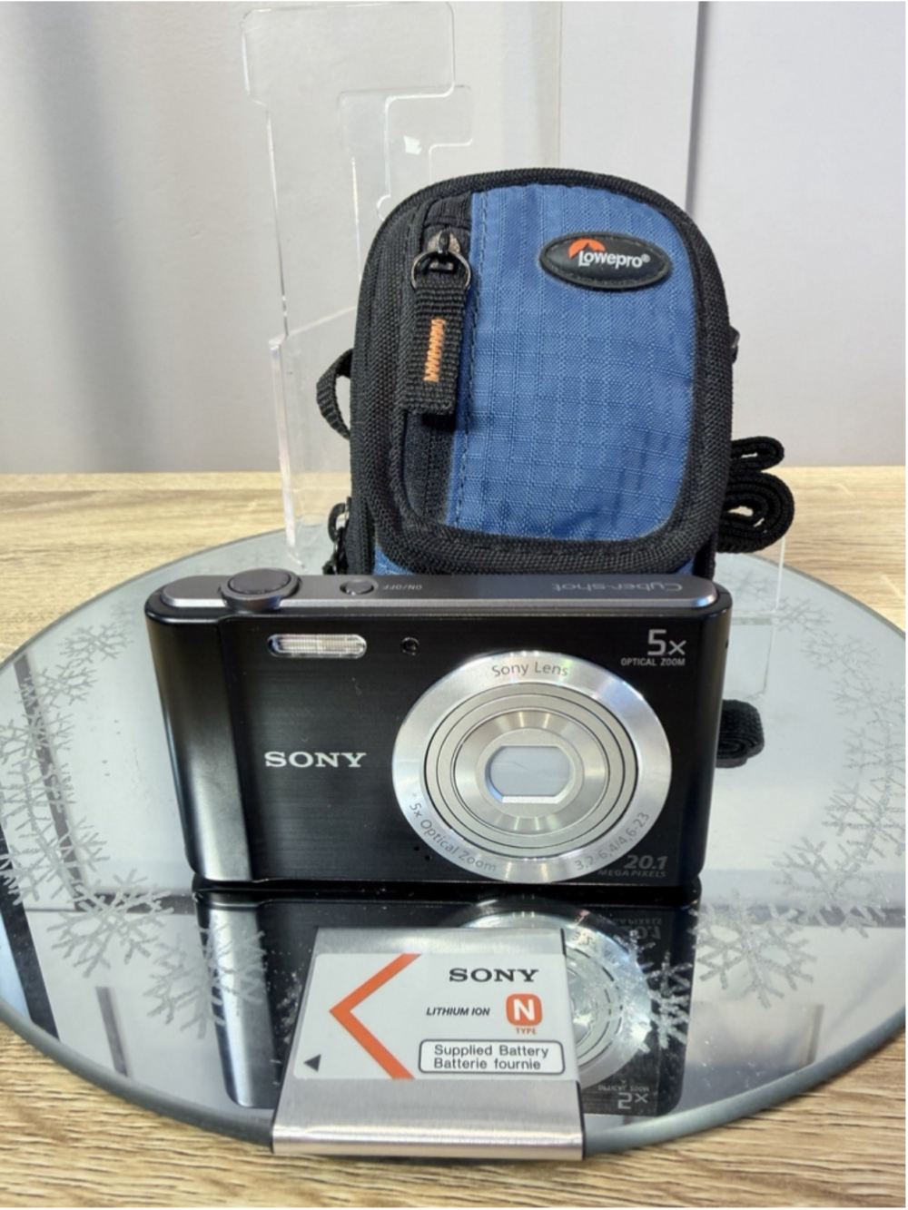 Sony Cybershot DSC-W800 Digital Camera 20.1MP 5x Optical Zoom- No Charger